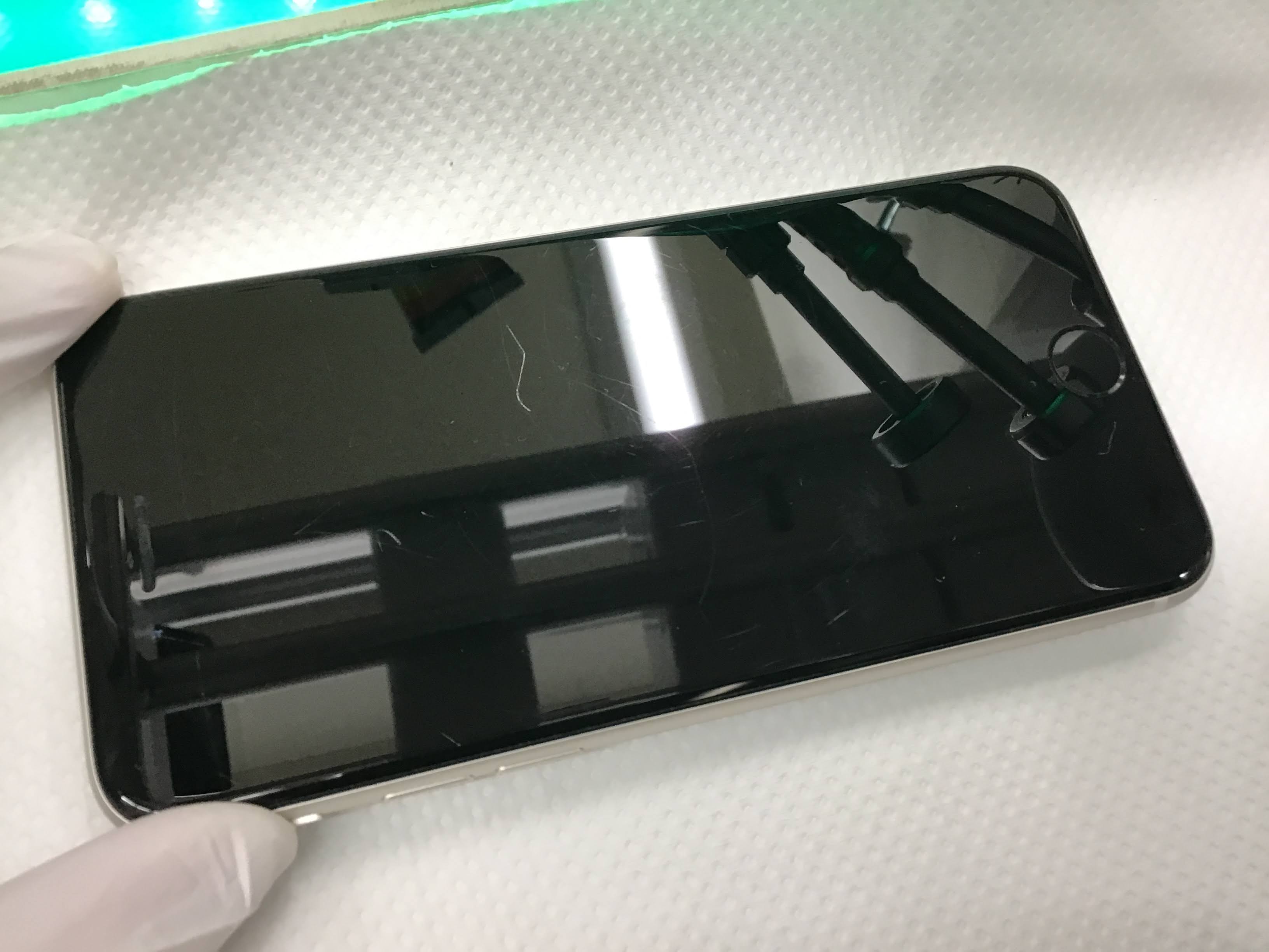 iPhone修理　データをそのまま・最短即日修理のスマホ修理工房八王子オクトーレ店にご相談ください！